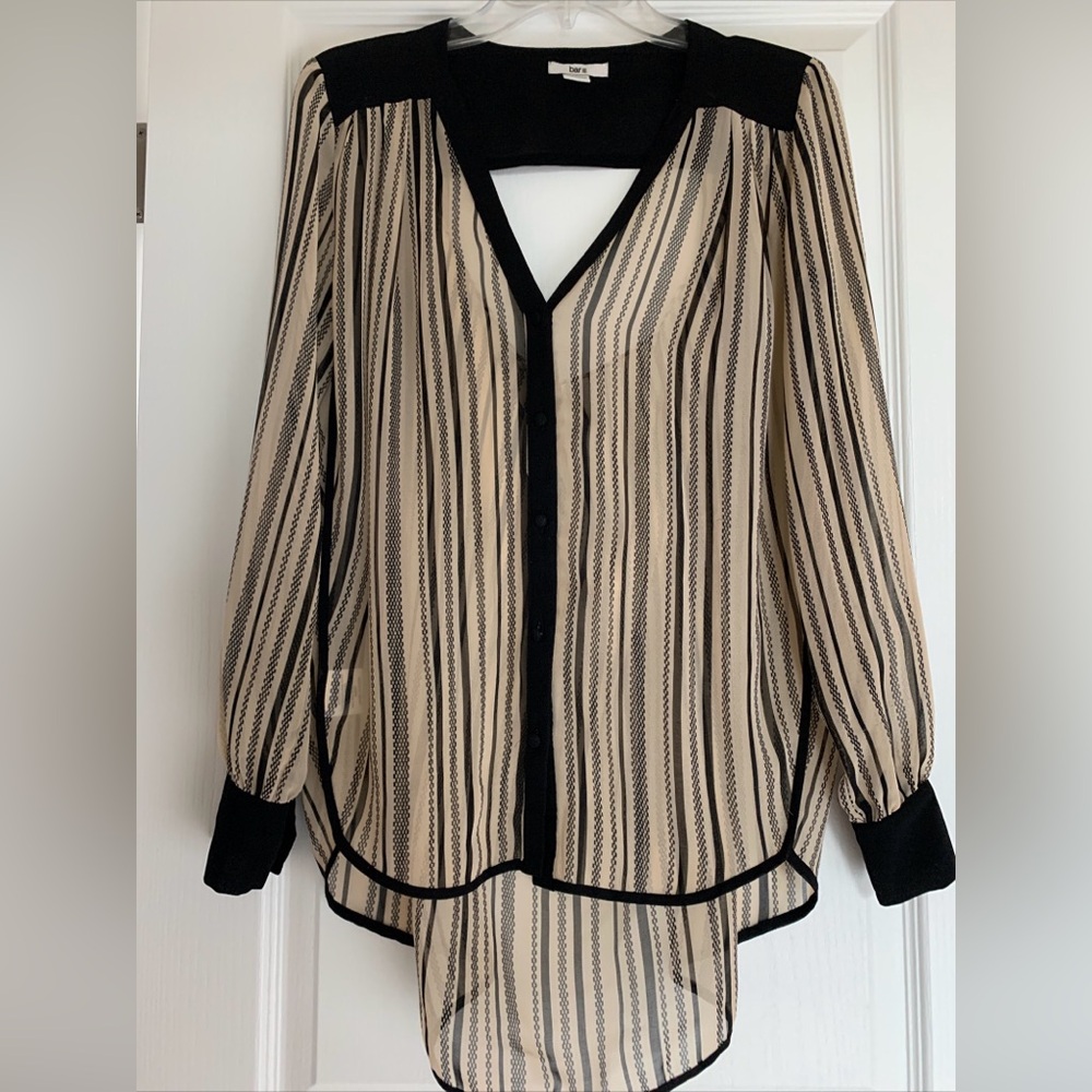 Bar III Women Sheer Blouse V-Neck Open Draped Back Nude Black Long Sleeve Size S